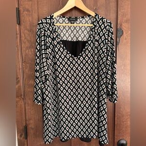 Karen Kane Geometric Print V-Neck Blouse Size 3XL